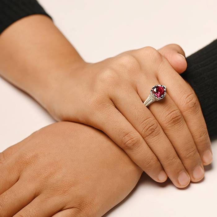 Exquisite Royal Bold Silver Ring : LR126