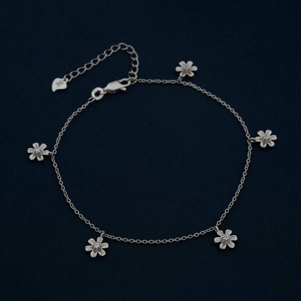 Silver Flowers Charm Anklet : ZLA-1005