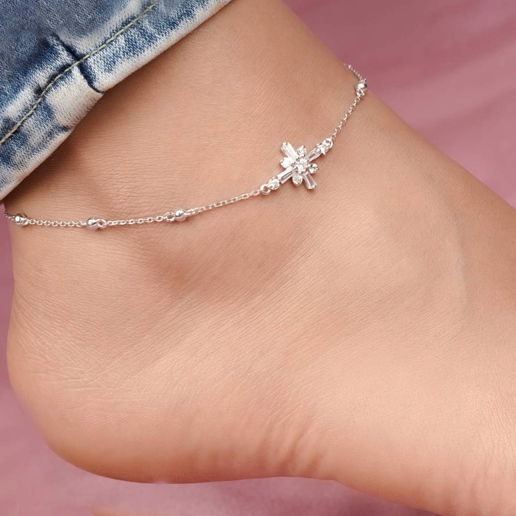 Silver Daisy Flower Anklet : ZLA-1028