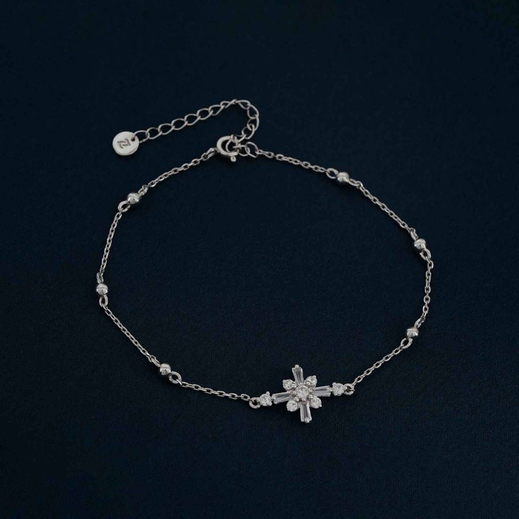 Silver Daisy Flower Anklet : ZLA-1028