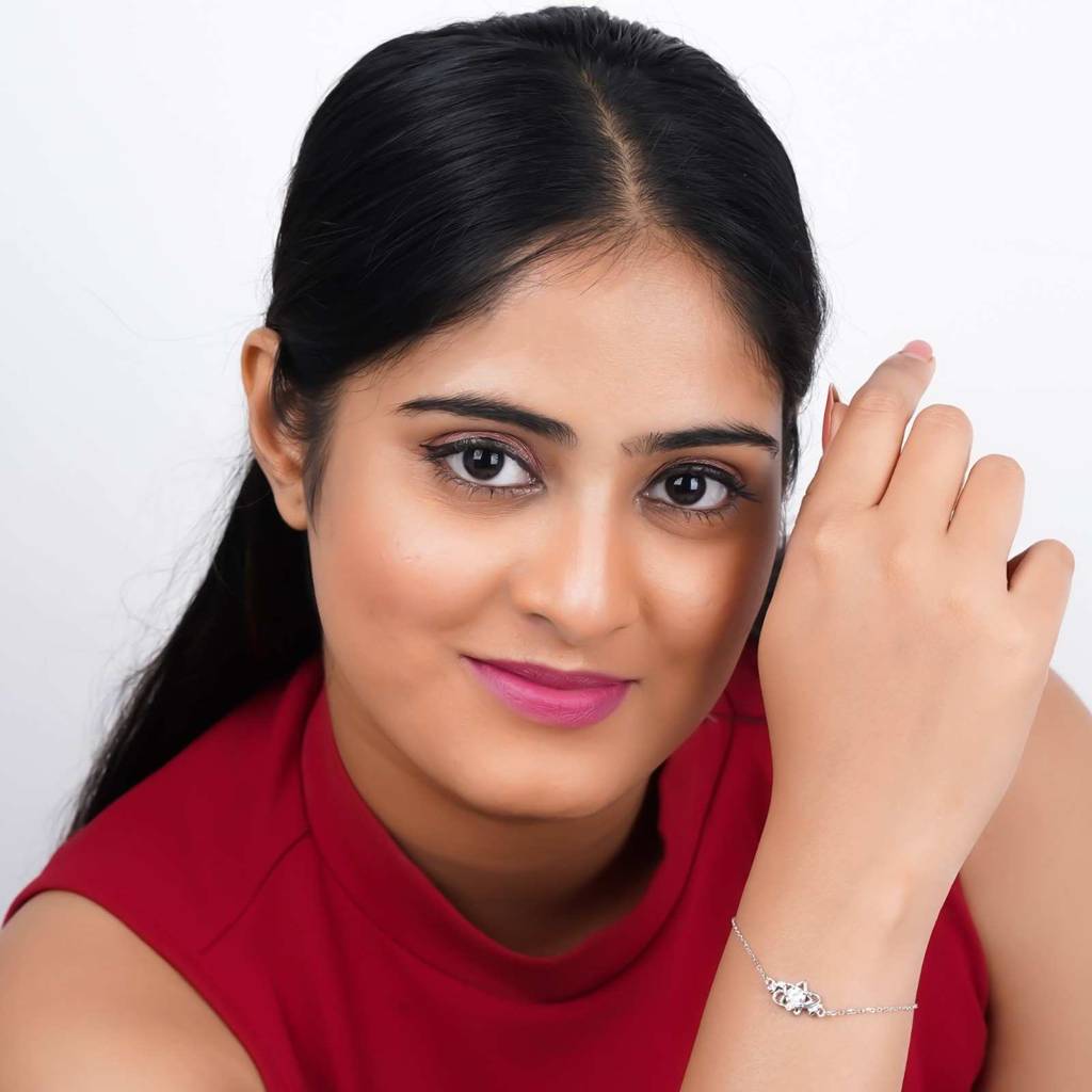Silver Layered Star Link Bracelet : ZLBR-1033