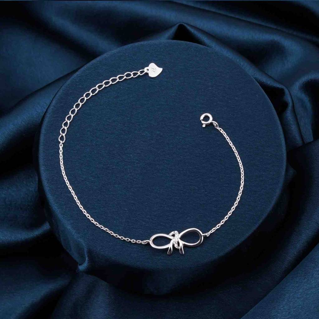 Silver Infinity Love Symbol Charm Bracelet : ZLBR-1037