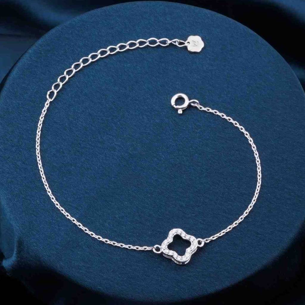 Silver Dainty Clover Chain Bracelet : ZLBR-1045