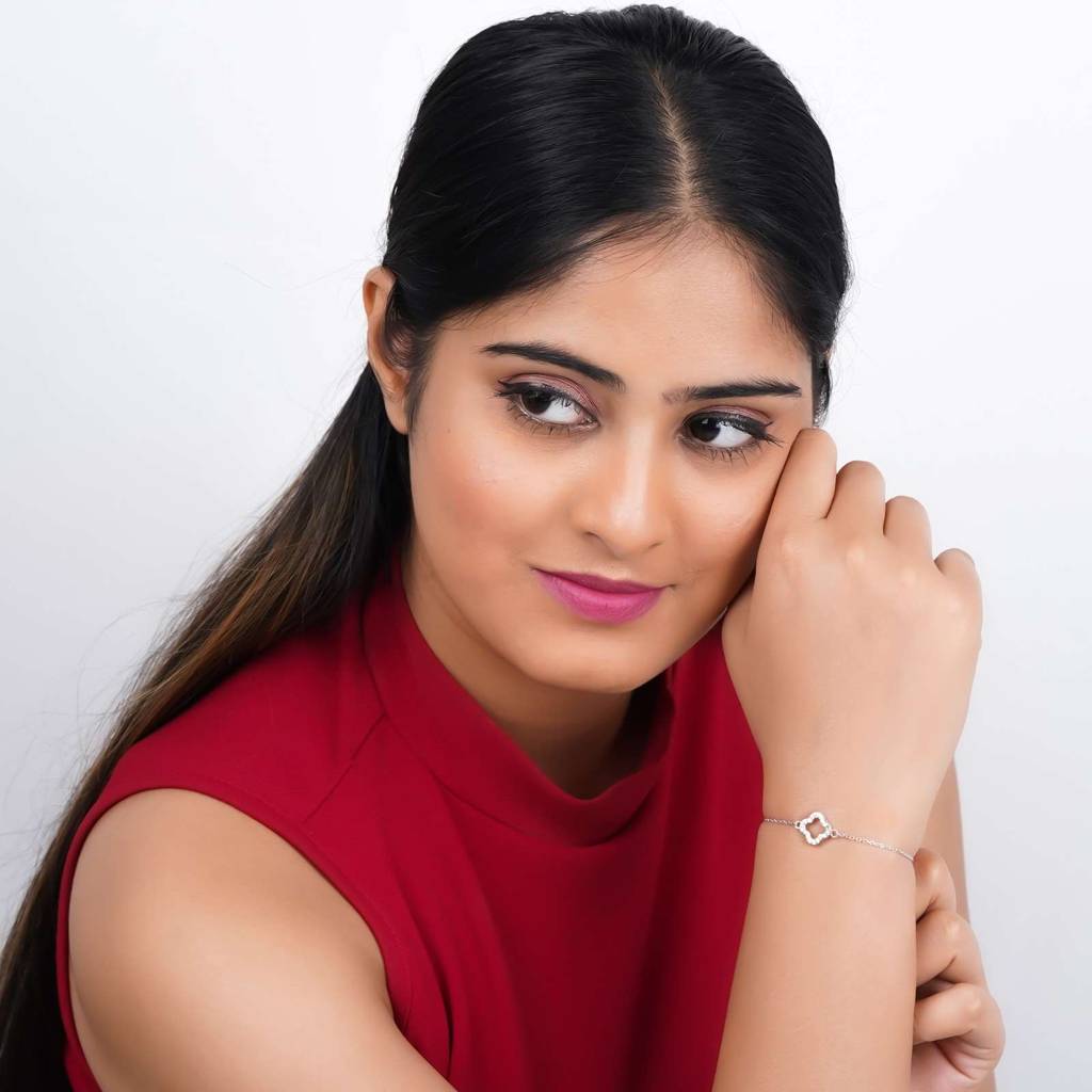 Silver Dainty Clover Chain Bracelet : ZLBR-1045