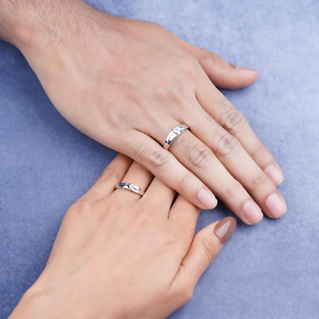 Silver Classic Solitaire Couple Ring Bands : ZLCPLR-1002