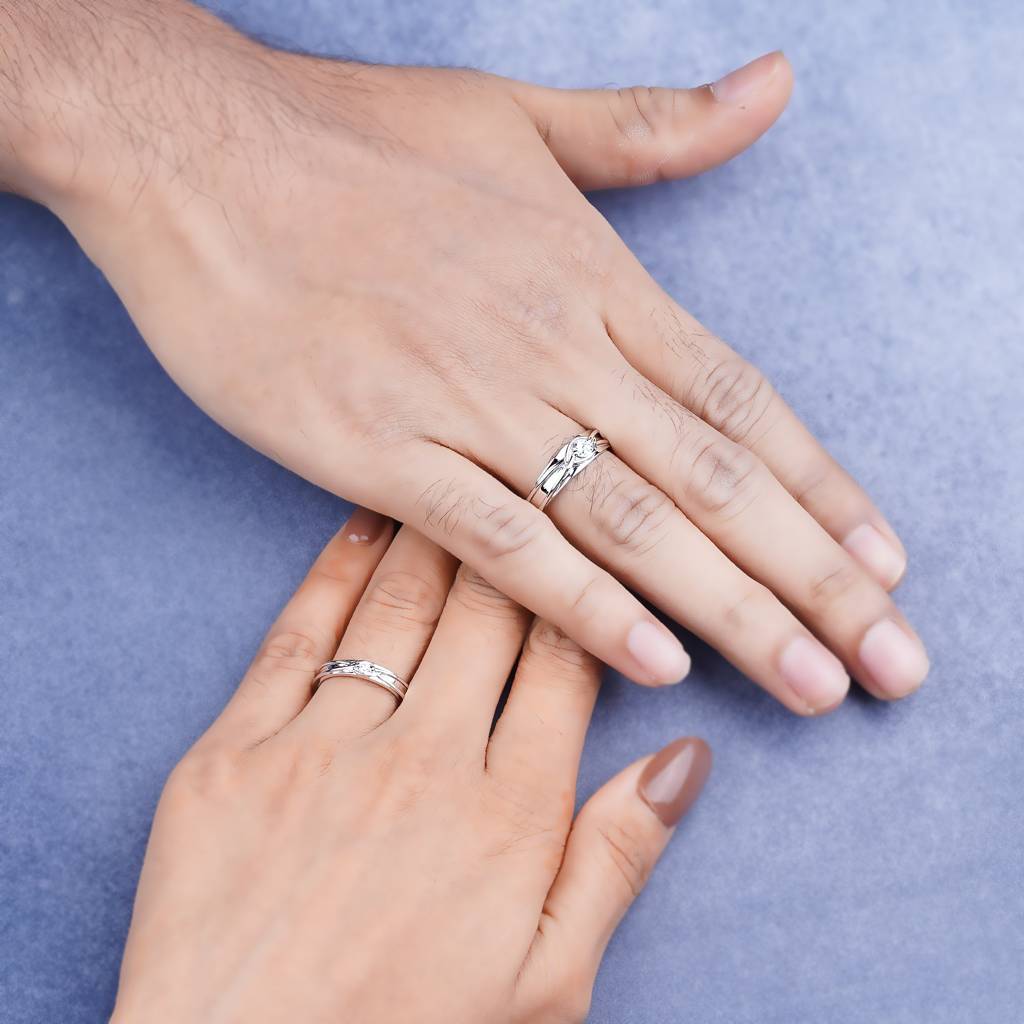 Silver Round Criss Cross Couple Bands : ZLCPLR-1007