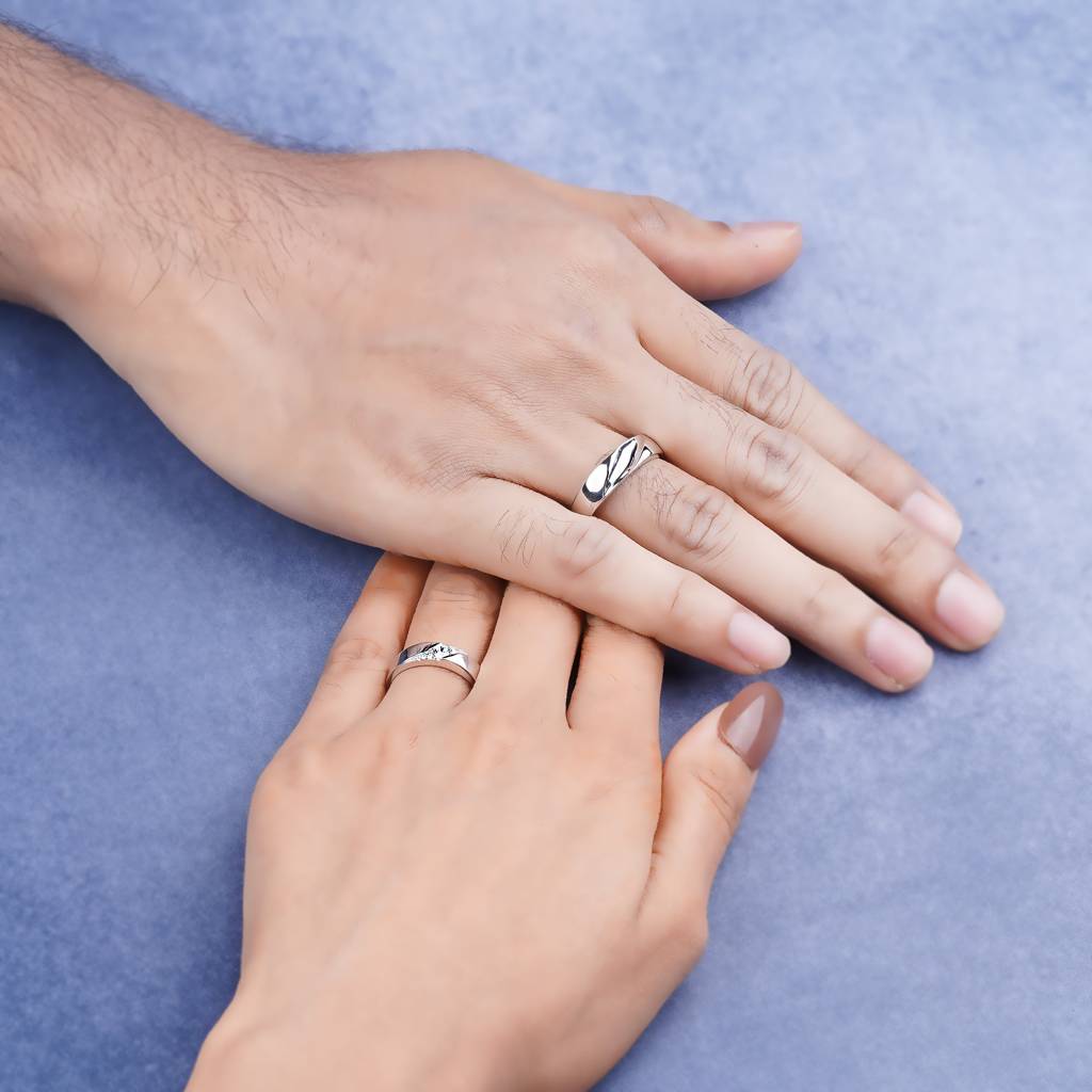 Silver Sparkling Love Couple Bands : ZLCPLR-1013
