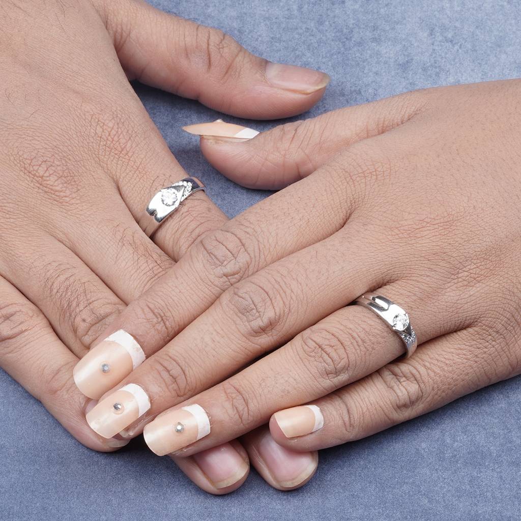 Silver Love Unfolds Couples Bands : ZLCPLR-1003