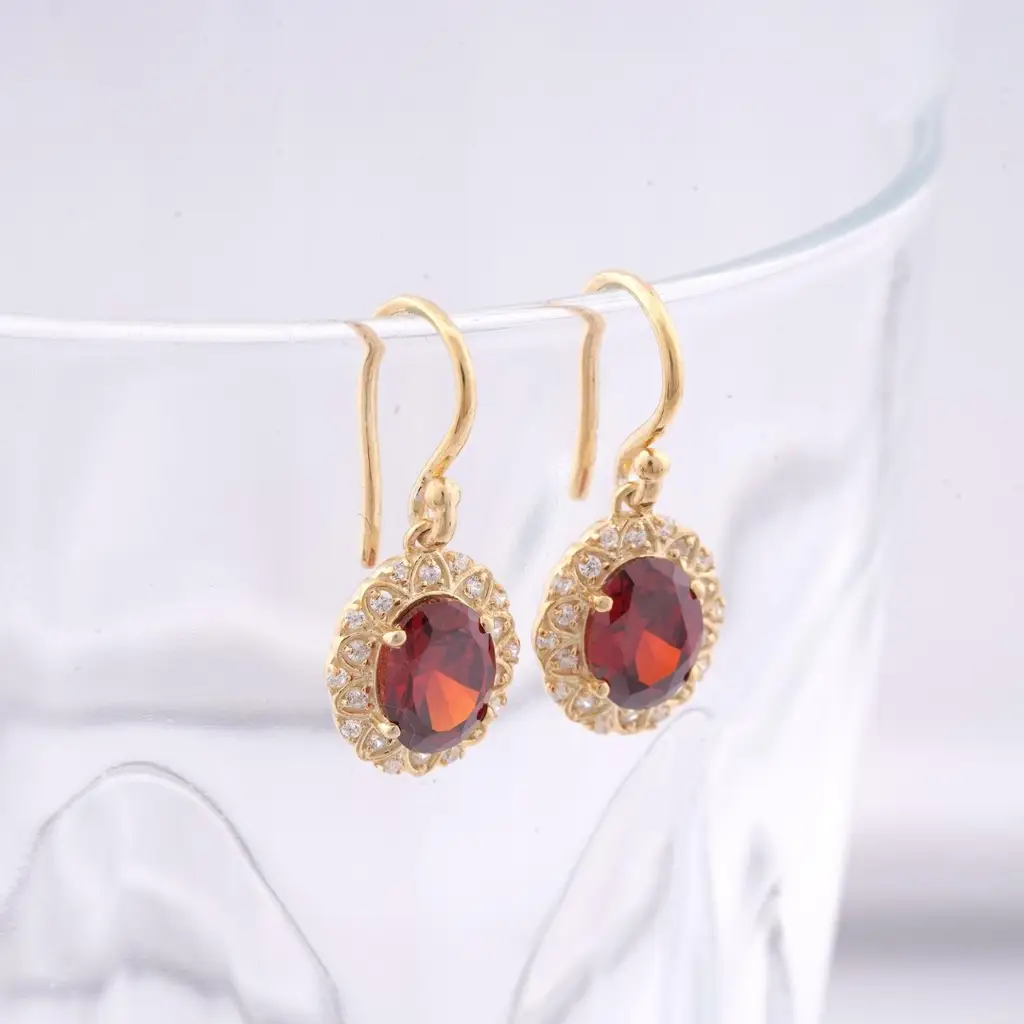 Golden Red Garnet Vintage Women'S Earrings