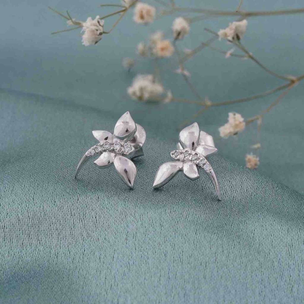 Silver Butterfly Stud : ZLE-1005