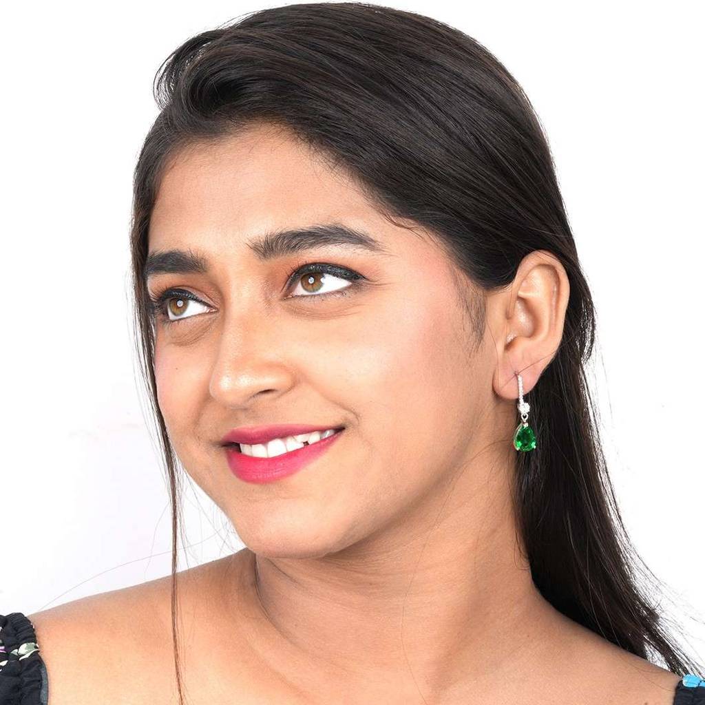 Silver Green Emerald Teardrop Earrings : ZLE-1006