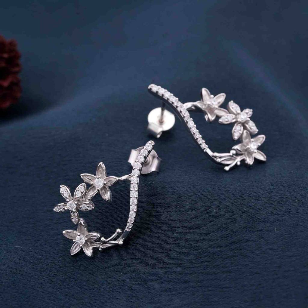 Silver Star Floral Drop Earrings : ZLE-1016