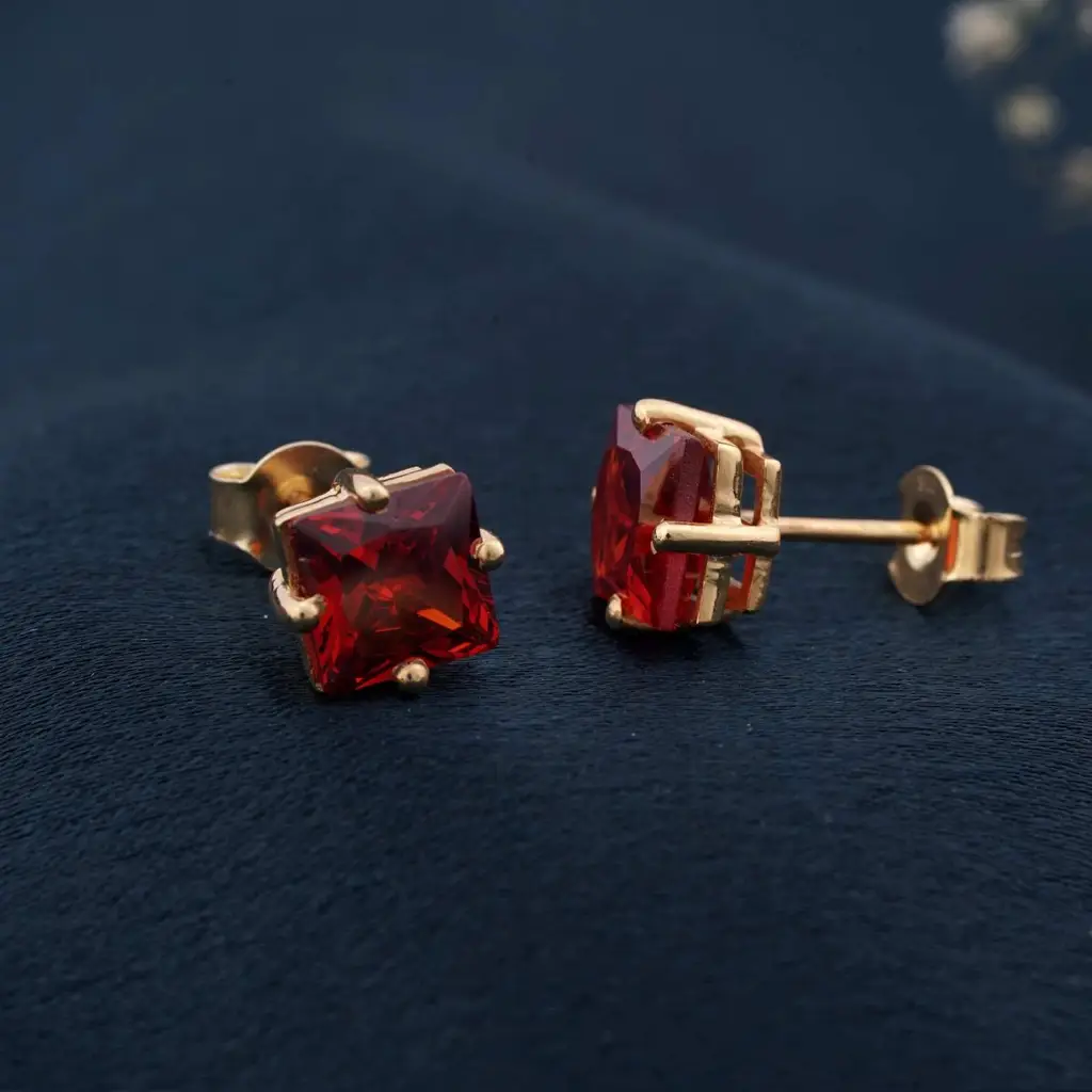 Golden Seeking Solace Stud Earrings : ZLE-1026