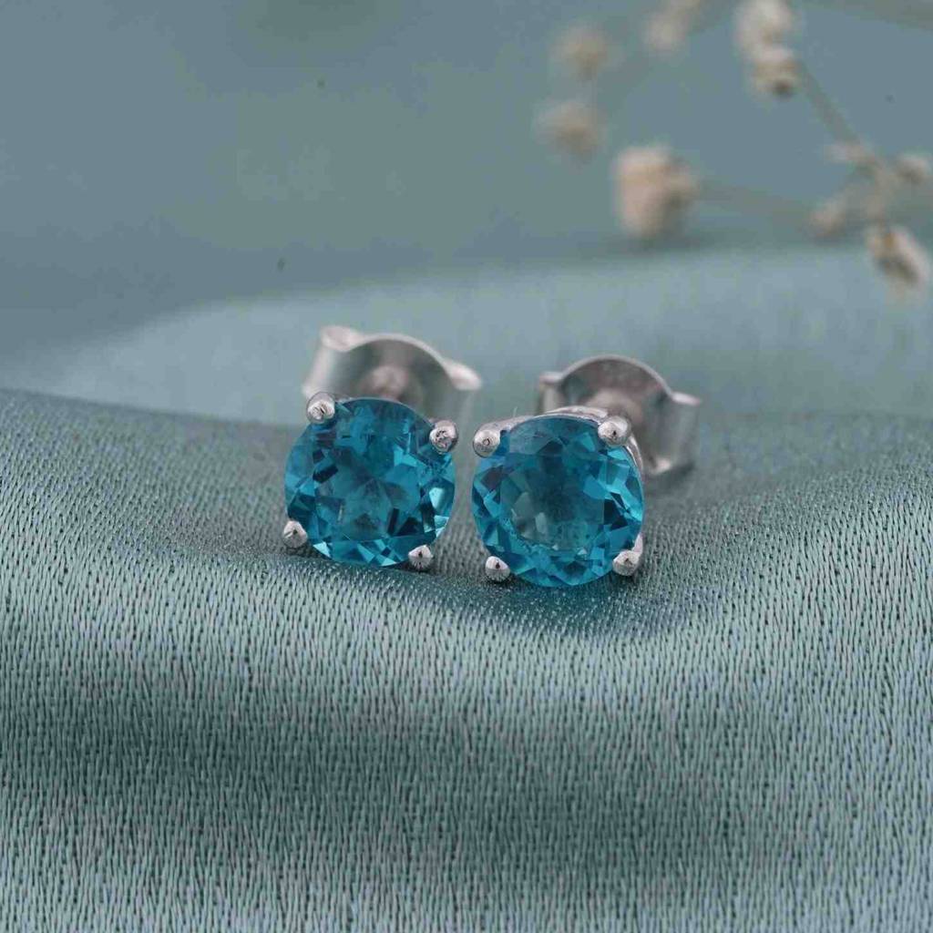 Silver Topaz Bold Stud Earrings : ZLE-1027