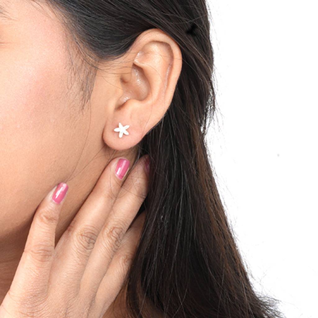 Silver Minimalist Star Studs : ZLE-1055