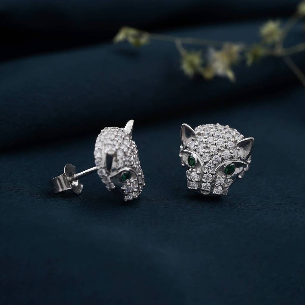 Silver Green Panther Stud Earrings : ZLE-1086