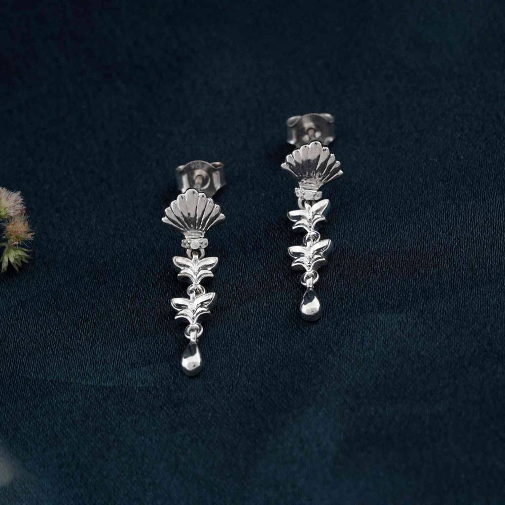 Silver Tribal Petal Layer Drop Earrings : ZLE-1143