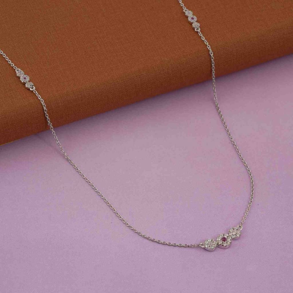 Silver Cluster Charm Necklace : ZLNKL-1042
