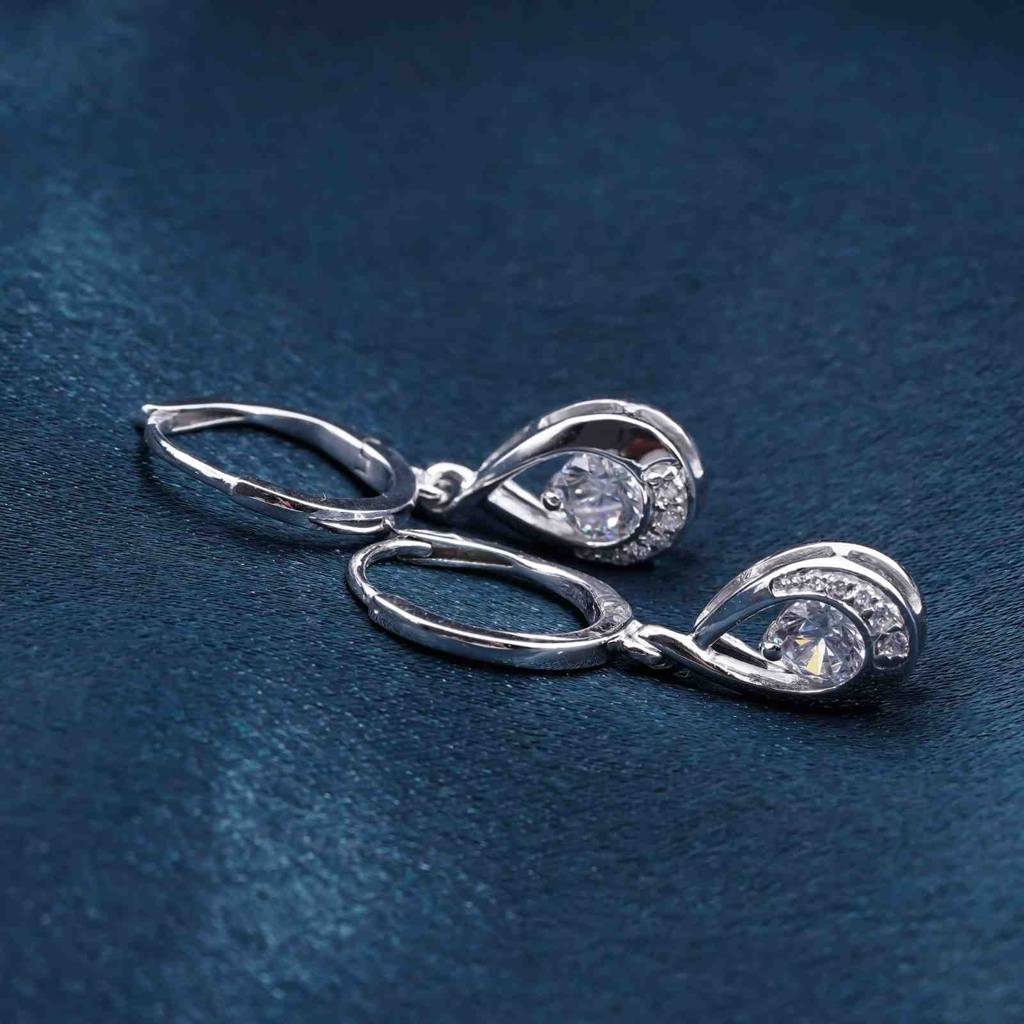 0.25Ct Moissanite Hollow Waterdrop Earrings : ZLM10059