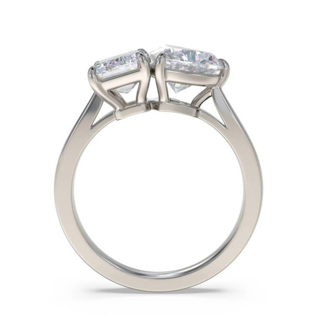 2 Carat Romantic Emerald & Heart Moissanite Ring For Women : ZLM10119_10