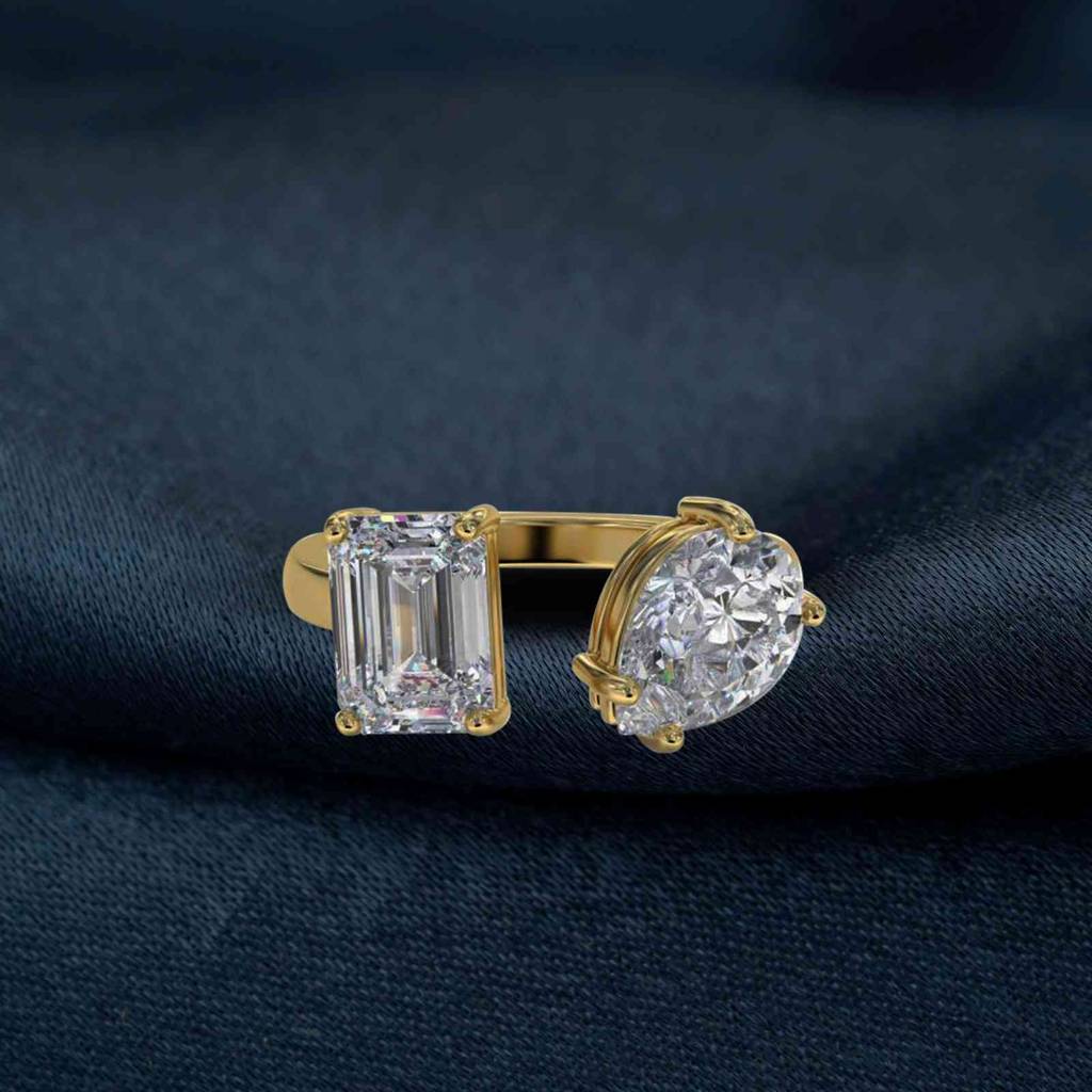 2 Carat Emerald & Pear Moissanite Bear Ring : ZLM10122_10