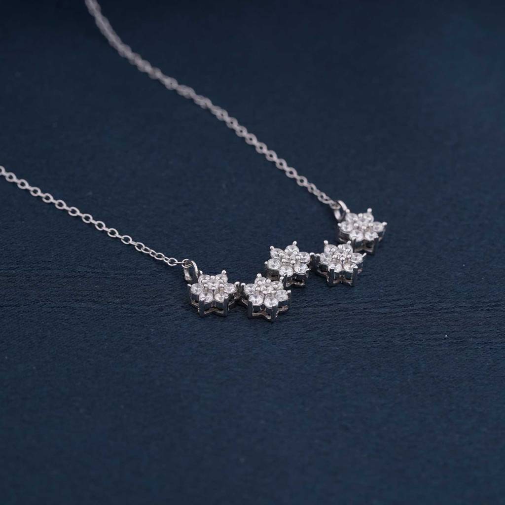 Silver Floral Serenade Necklace : ZLNKL-1025