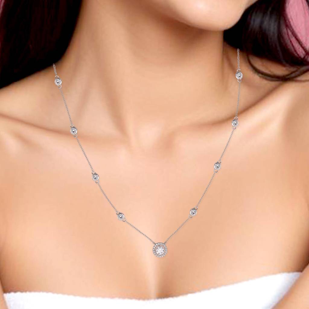 Silver Queens Charm Necklace : ZLNKL-1032