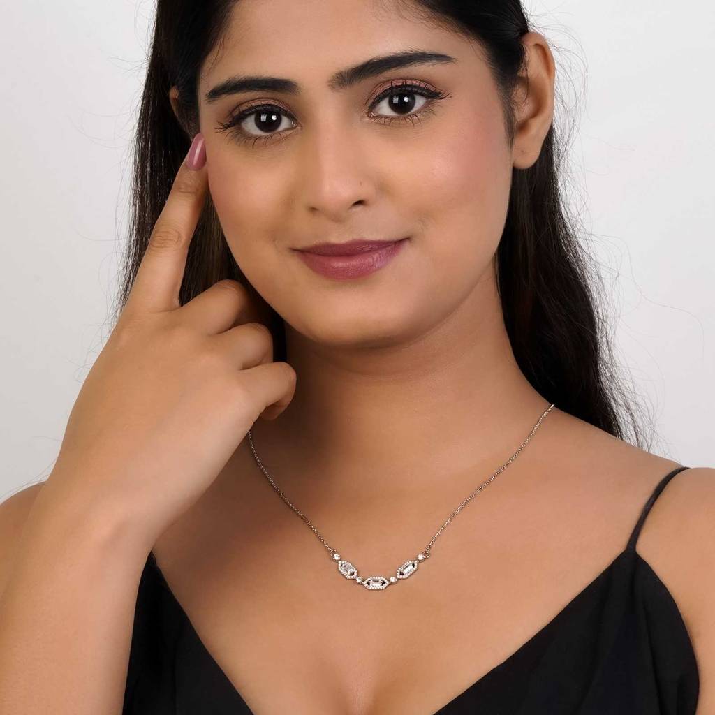 Silver Hexagonal Station Necklace : ZLNKL-1039