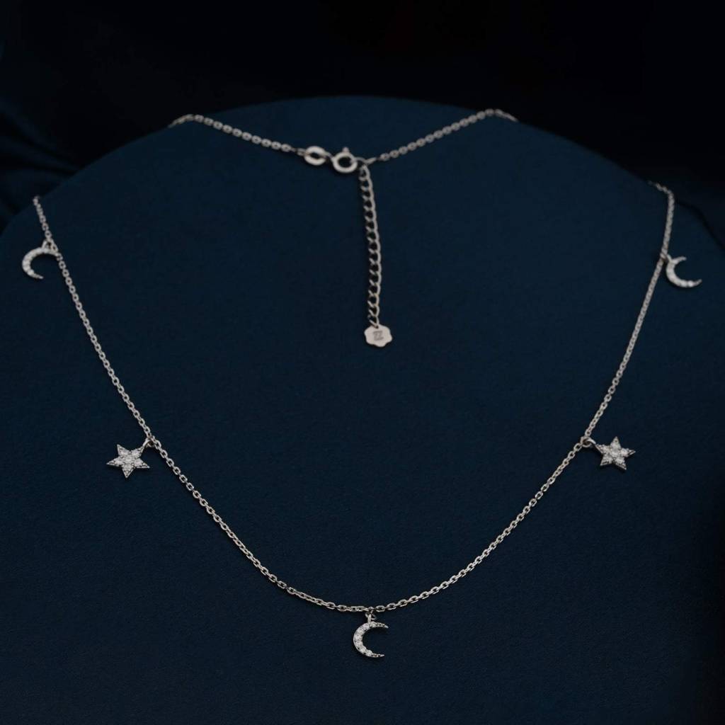 Silver Star And Moon Necklace : ZLNKL-1044