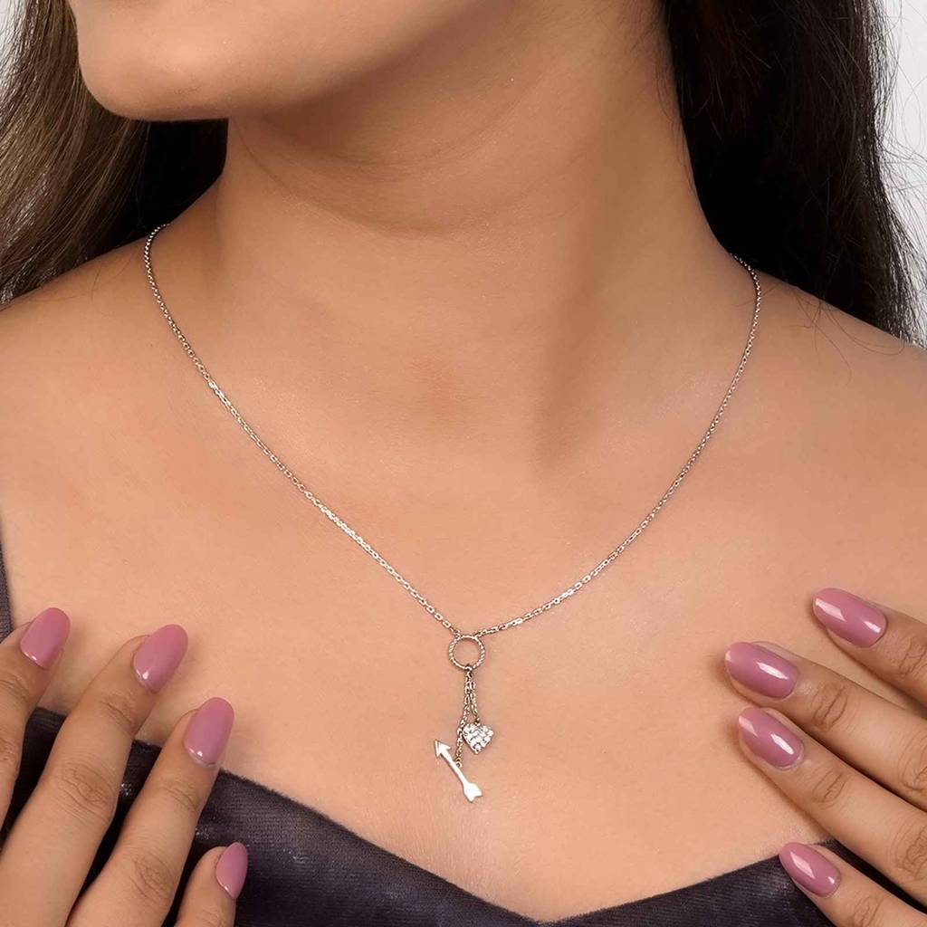 Silver Hit My Heart Arrow Necklace : ZLNKL-1047