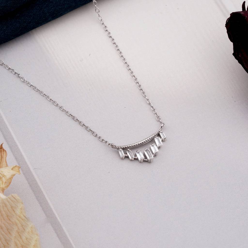 Silver Baguette Design Fancy Pendant : ZLP-1005