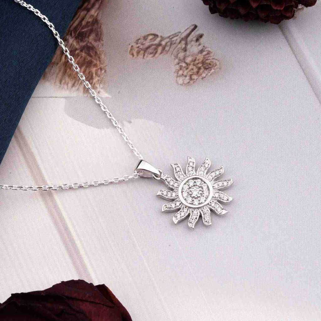 Silver Sterling Sun Shape Pendant : ZLP-1027-M
