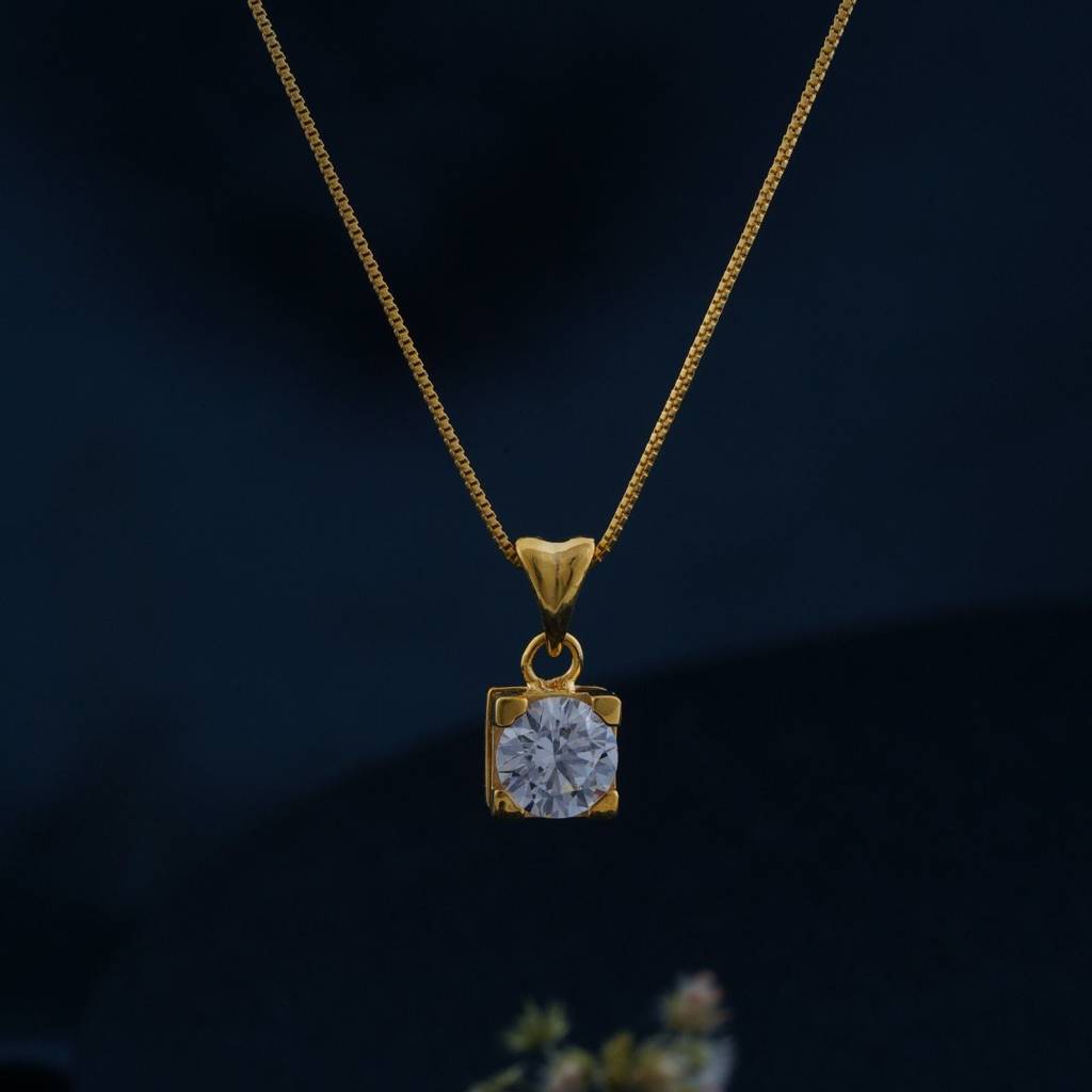 Golden Classy Solitaire Pendant : ZLP-1052Y