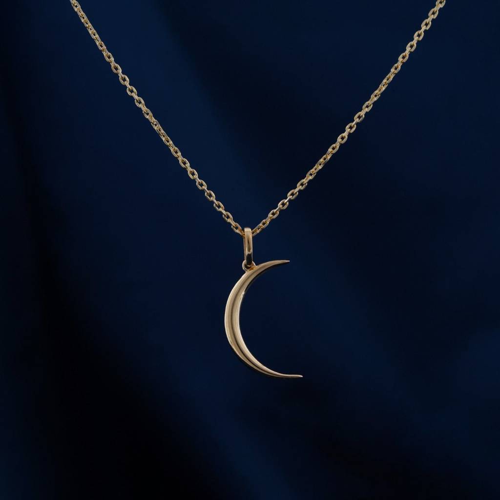 Golden Stunning Moon Pendant : ZLP-1056Y