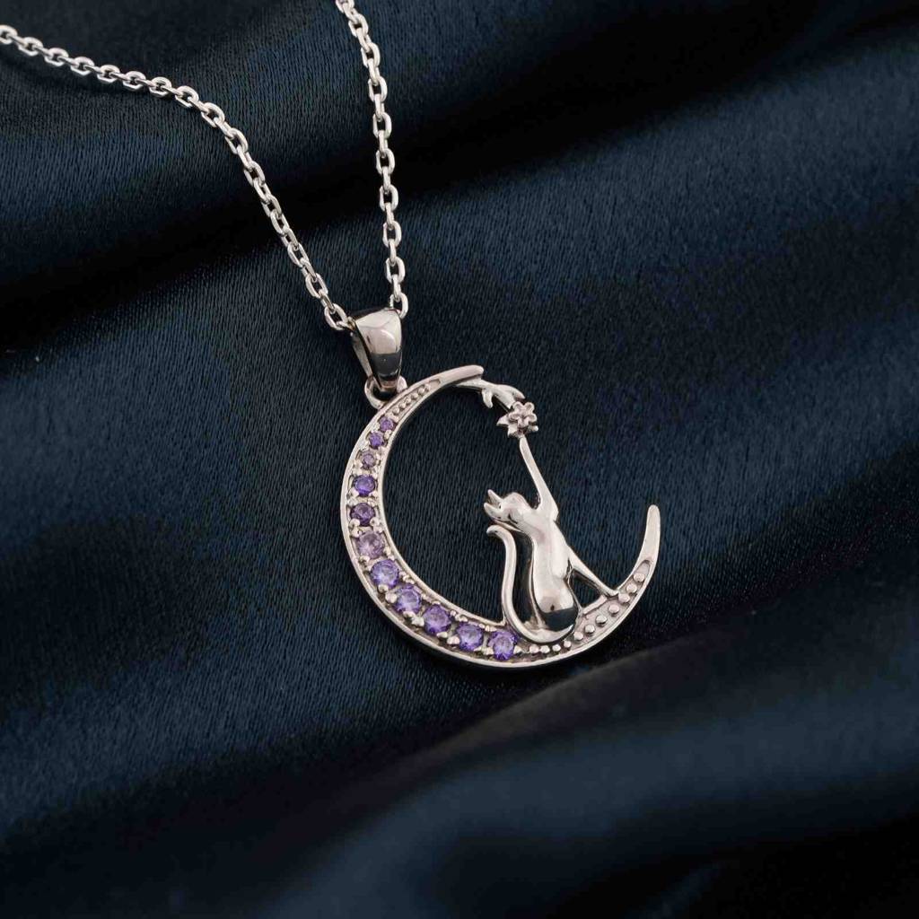 Silver Amethyst Moon Cat Pendant : ZLP-1057