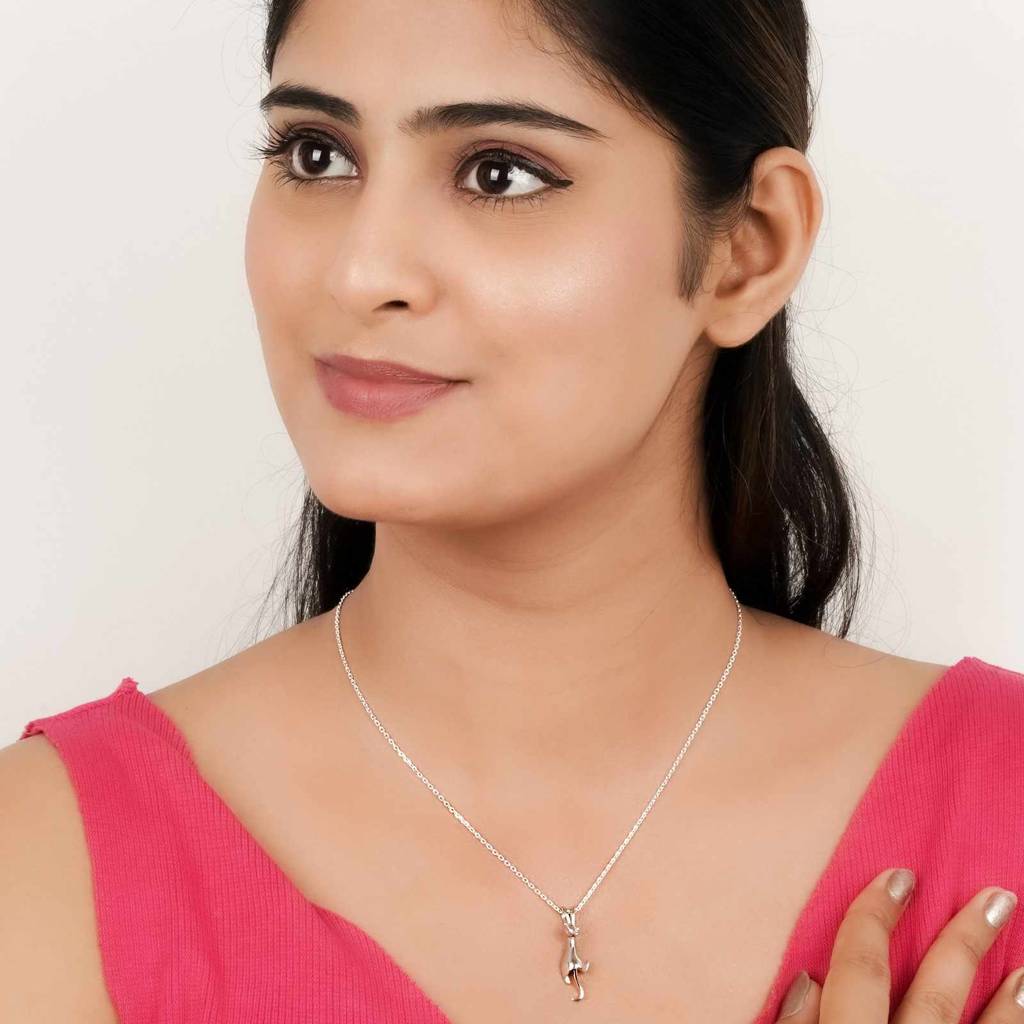 Silver Cute Cat Pendant : ZLP-1061