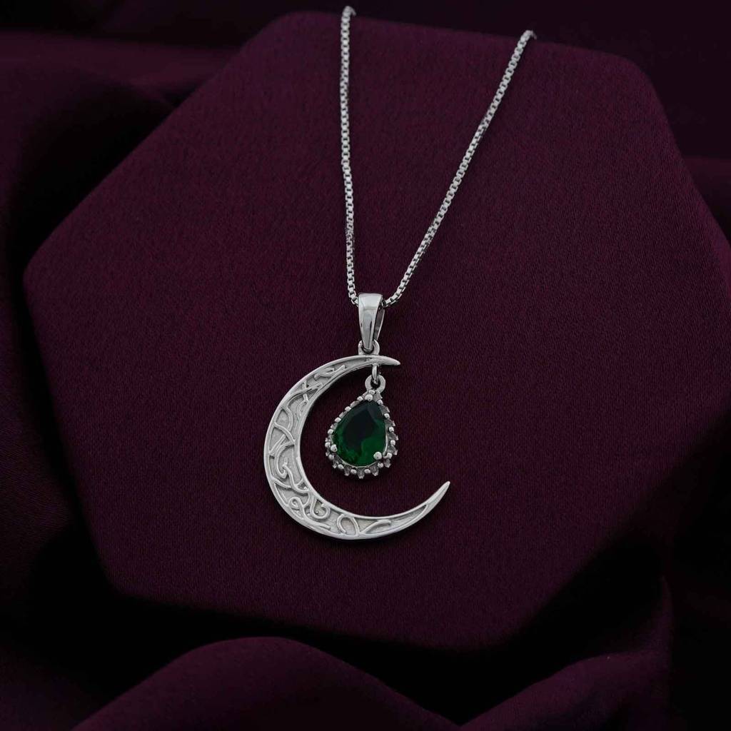 Silver Eclipse Crescent Moon Pendant : ZLP-1104