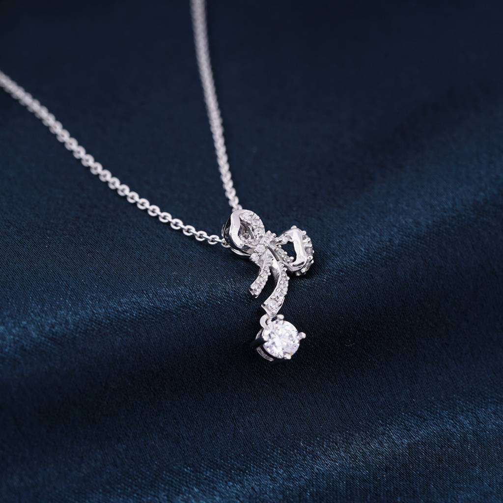 Silver Bow Knot Pendant : ZLP-1081