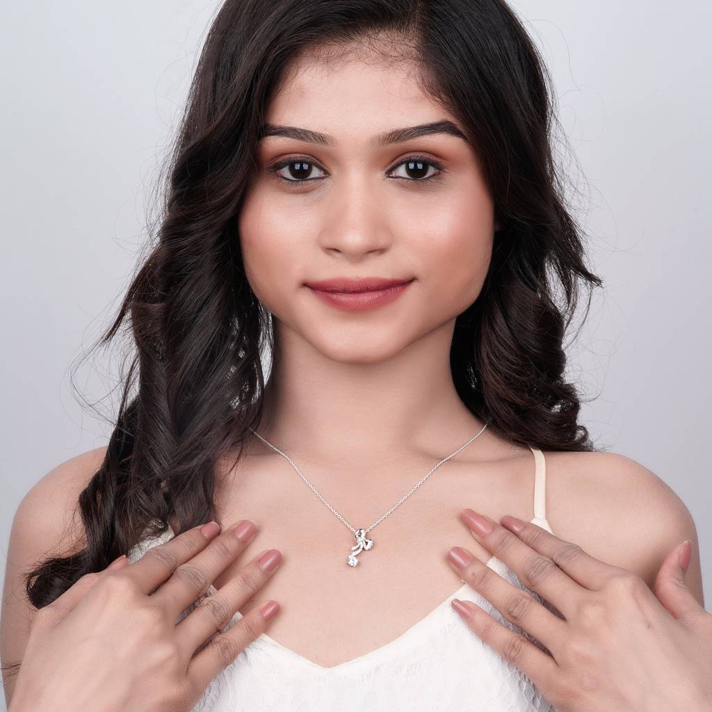 Silver Bow Knot Pendant : ZLP-1081
