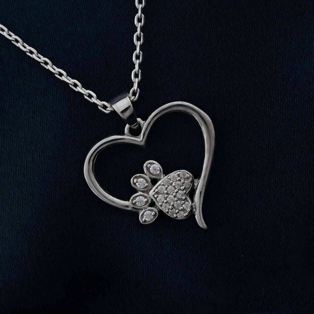 Silver Dog Paw Heart Shaped Pendant : ZLP-1113