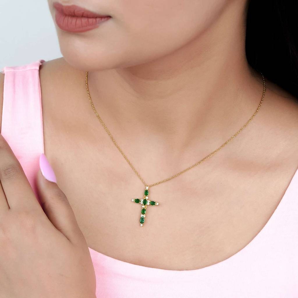 Golden Green Emerald Cross Pendant : ZLP-1125Y