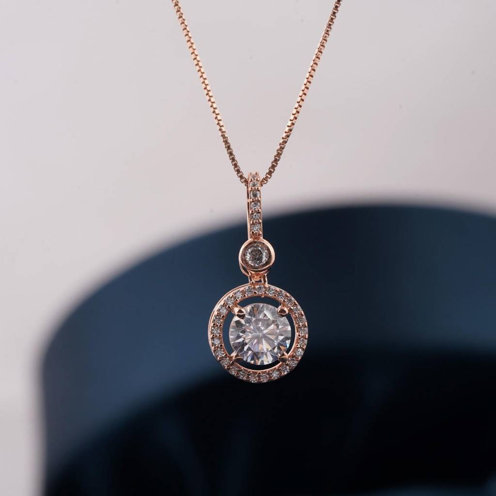 Rose Gold Drizzle Halo Pendant : ZLP-1126R