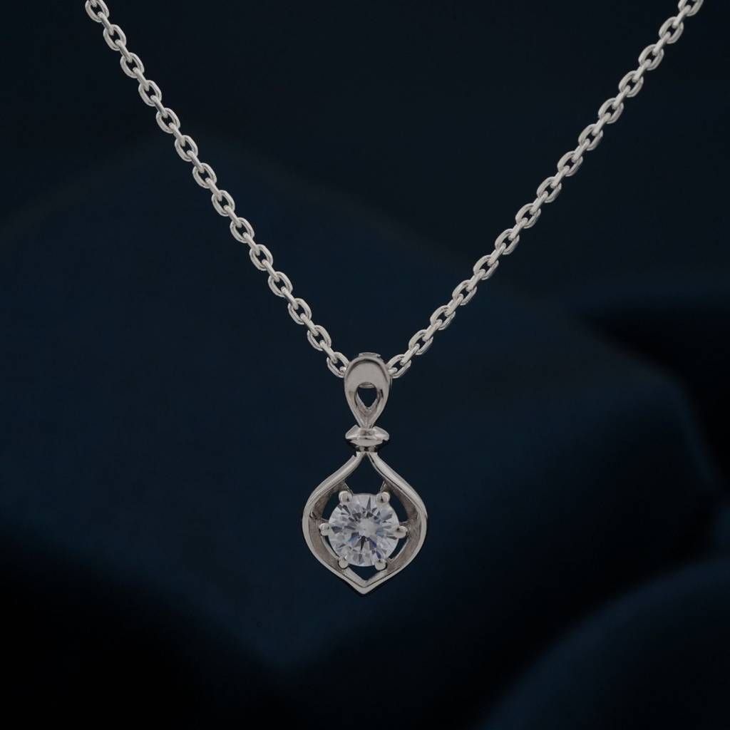 Silver Winsey Dazzling Pendant : ZLP-1137