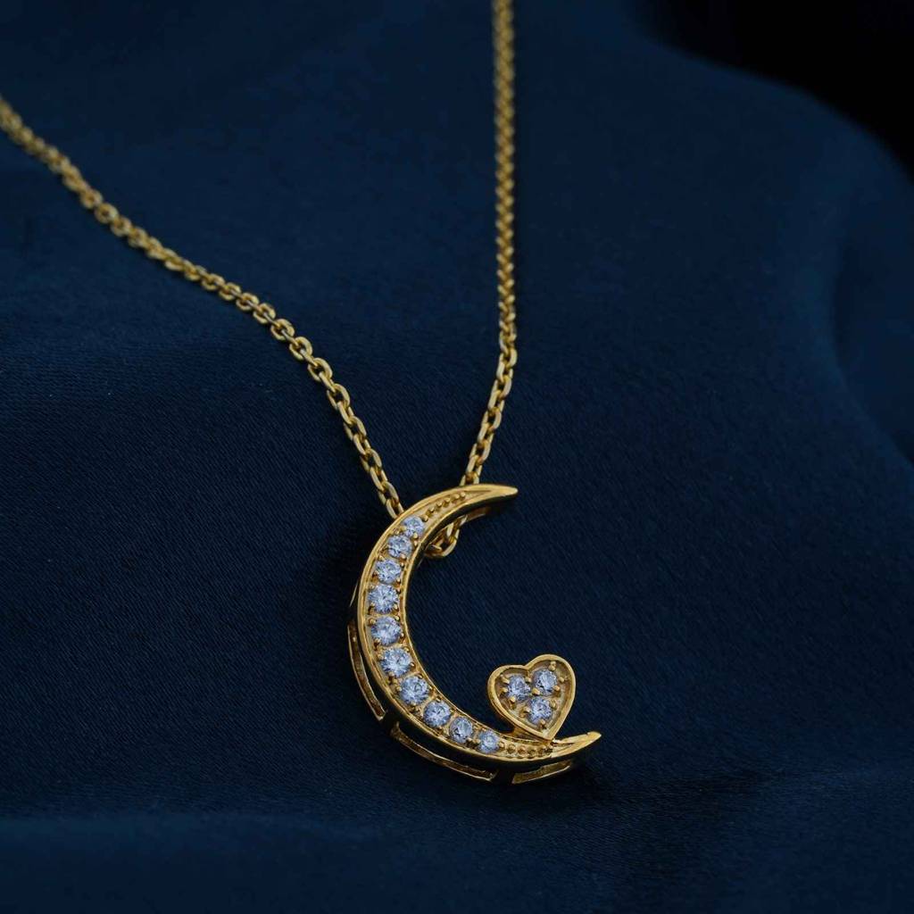 Golden Moon To Heart Necklace : ZLP-1138Y