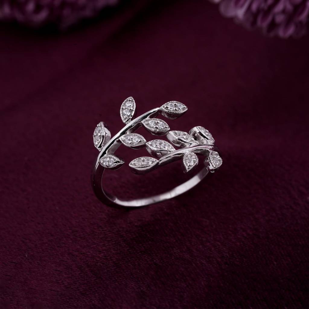 Silver Leaf Design Fancy Womenã¢Â¬Â¢S Ring : ZLR-1003