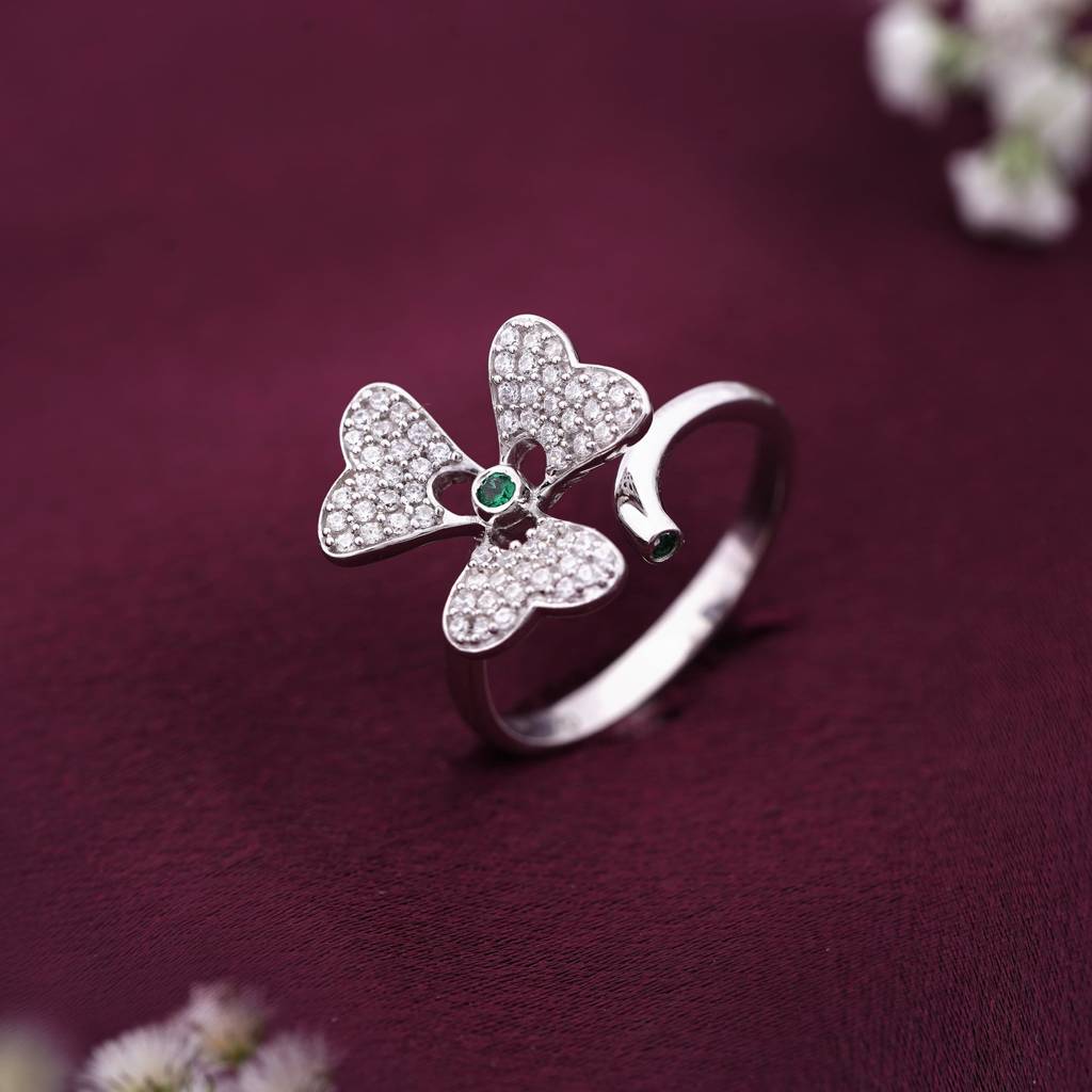 Silver Sterling Tiny Flower Style Ring : ZLR-1048