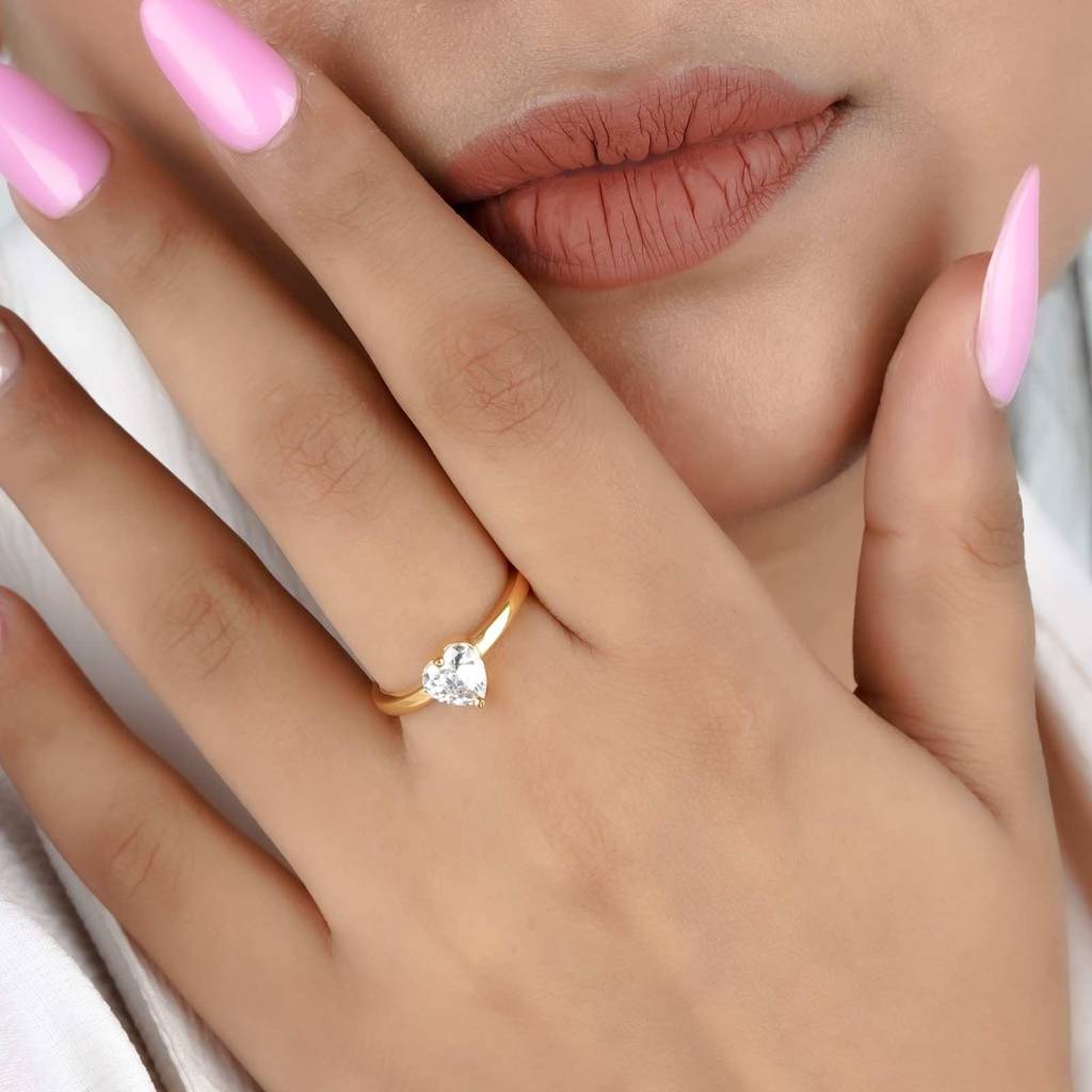 Golden Melting Heart Stunning Ring : ZLR-1055