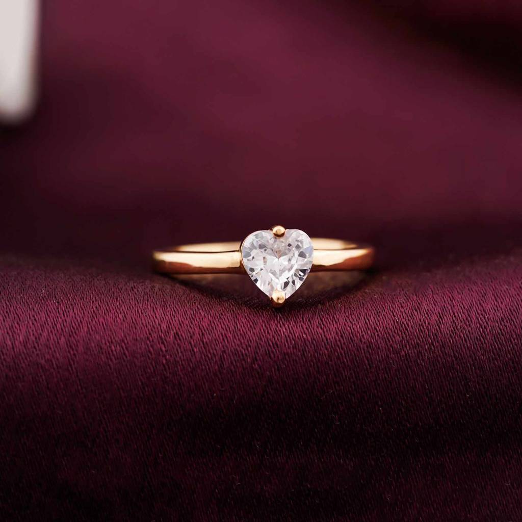 Golden Melting Heart Stunning Ring : ZLR-1055