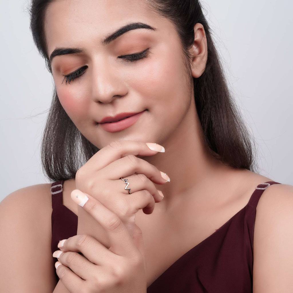 Silver Zircon Heartbeat Ring : ZLR-1097