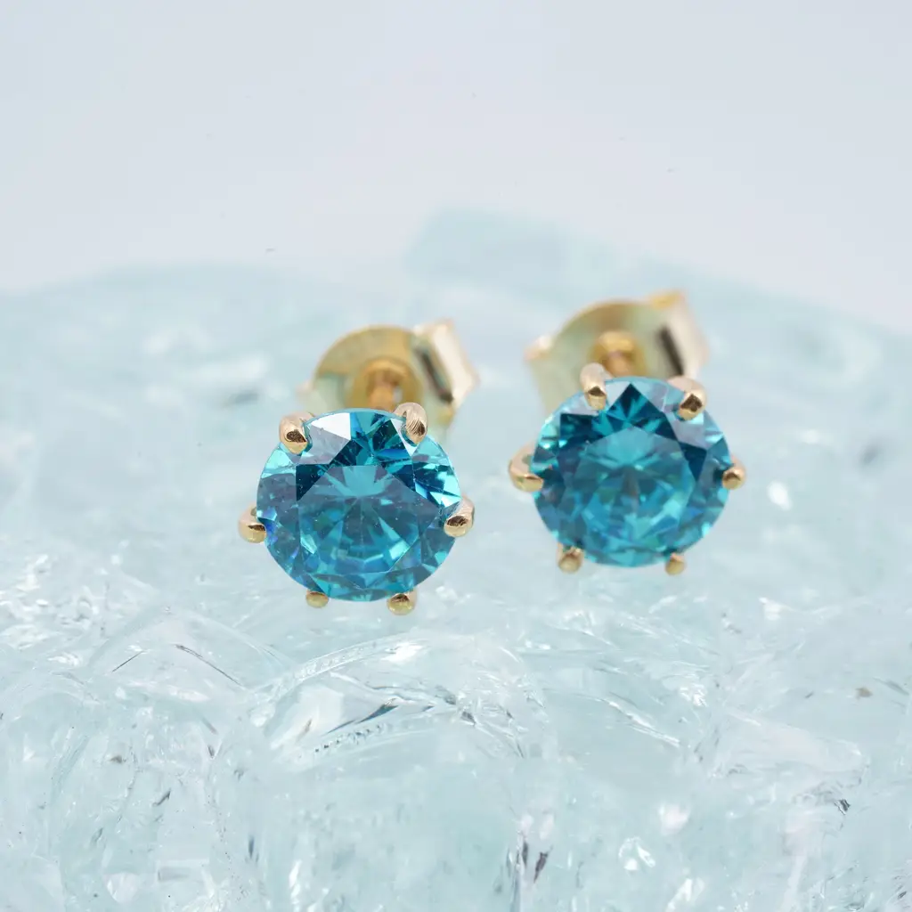 Solitaire Topaz Stud Earrings : ZLSTD-1019